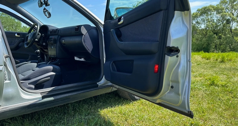Audi A3 cena 11000 przebieg: 177000, rok produkcji 2003 z Oborniki małe 326